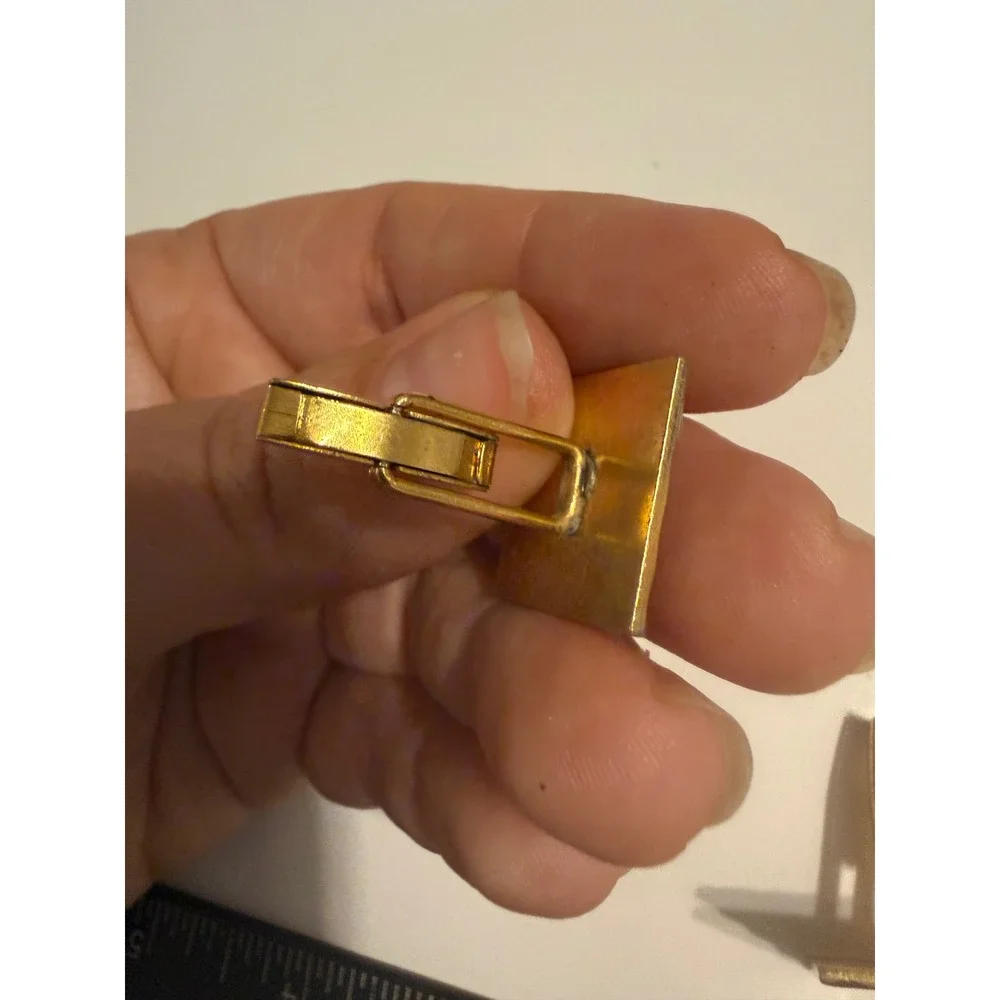 N/A vintage gold